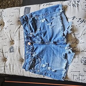 American Eagle midi short